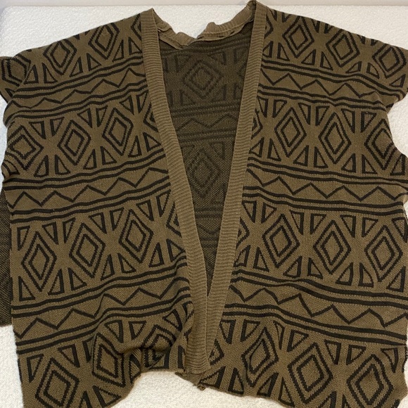 Geometric Patterned Open Front Cardigan - Picture 5 of 5